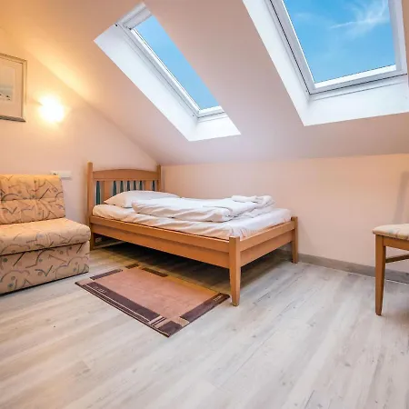 Apartment Duenenpark - Komfortplus Mit 2 Schlafzimmern Und Balkon Im Dachgeschoss 281