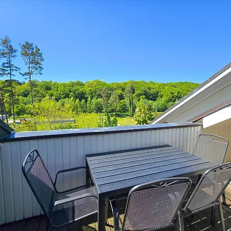 Апартаменты Duenenpark - Komfortplus Mit 2 Schlafzimmern Und Balkon Im Dachgeschoss 281 Остзебад Бинц